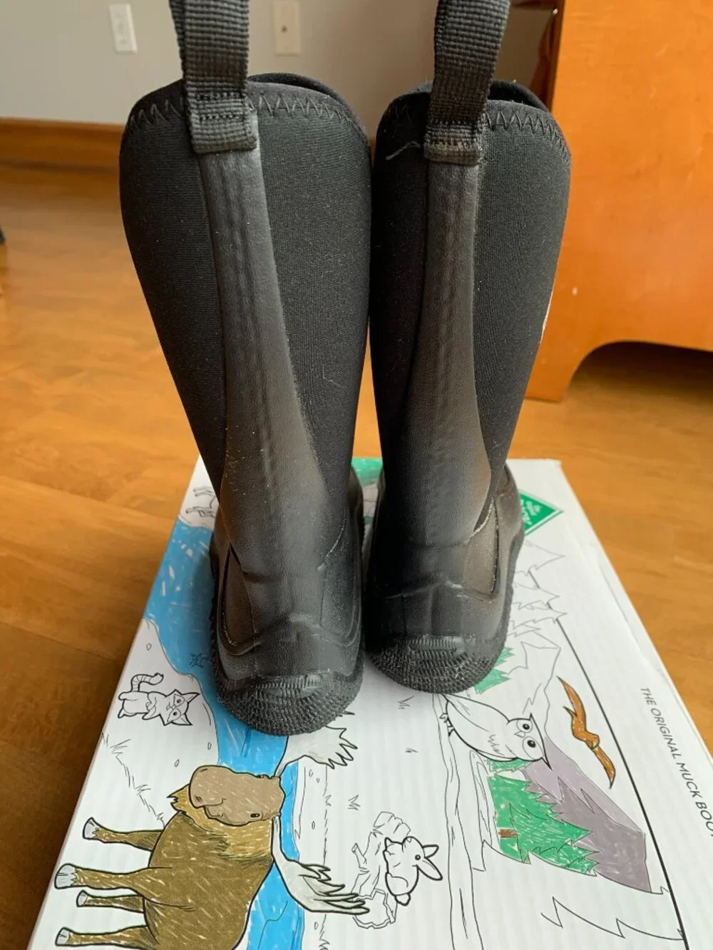 Kids Muck boots size 2